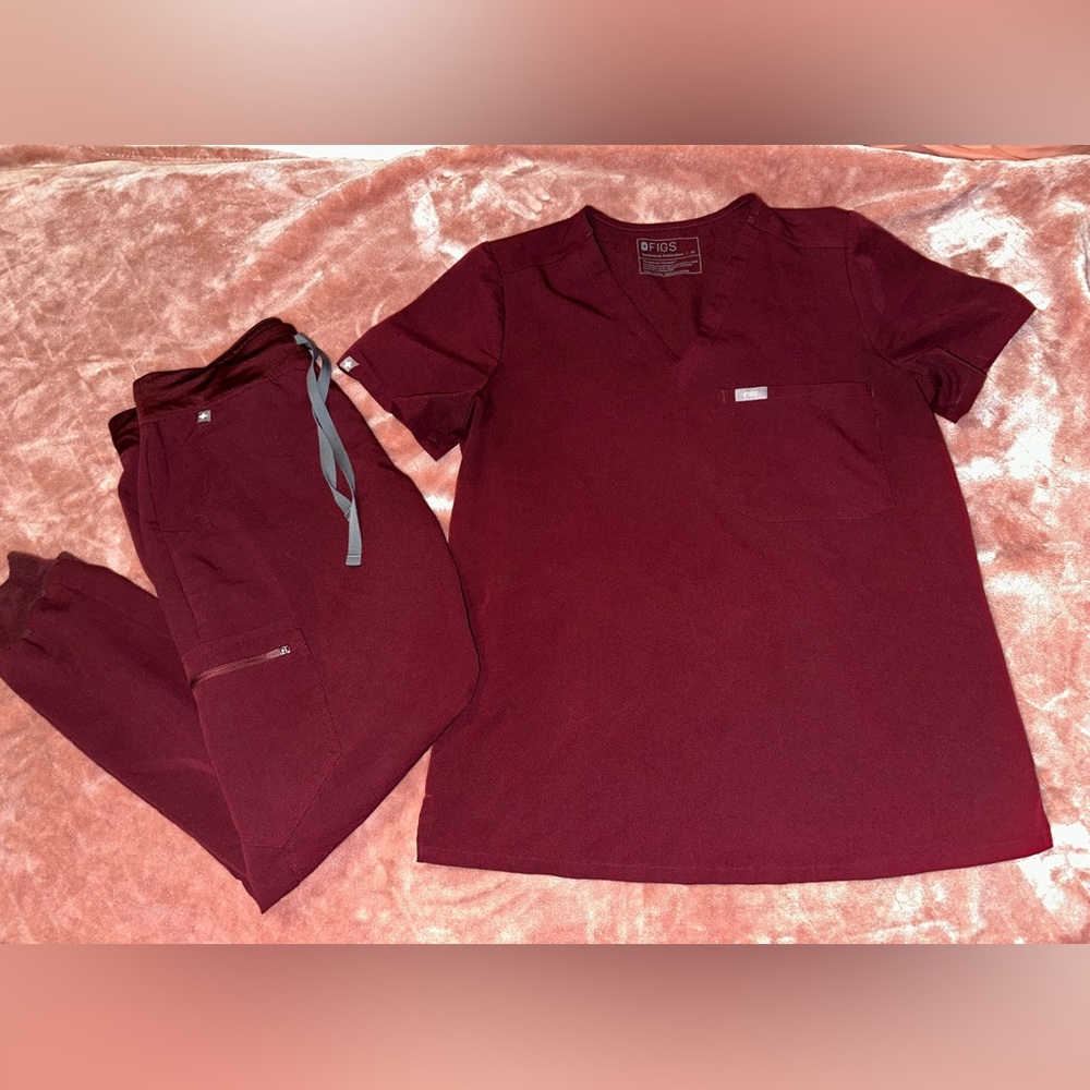 Figs Medium Burgundy Set